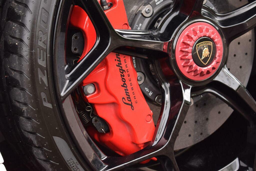 Lamborghini Huracan Sto Vat Qualifying Black #49