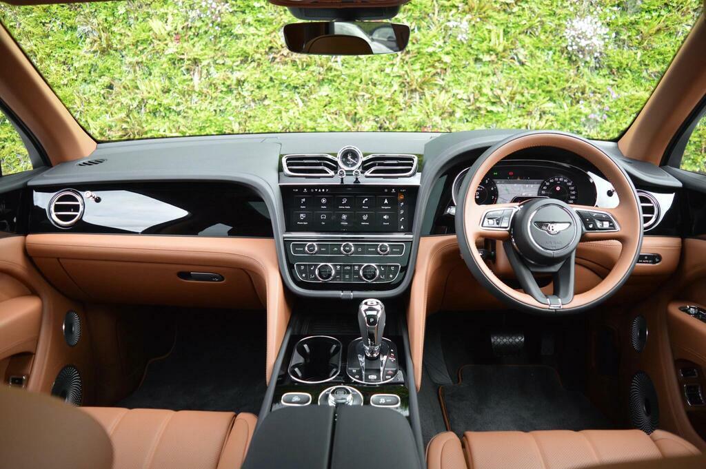Bentley Bentayga Atelier Edition V8 4.0 V8 Atelier Edition Suv #4
