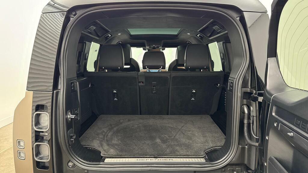 Land Rover Defender 110 3.0 D250 X-dynamic Se 110 Black #10