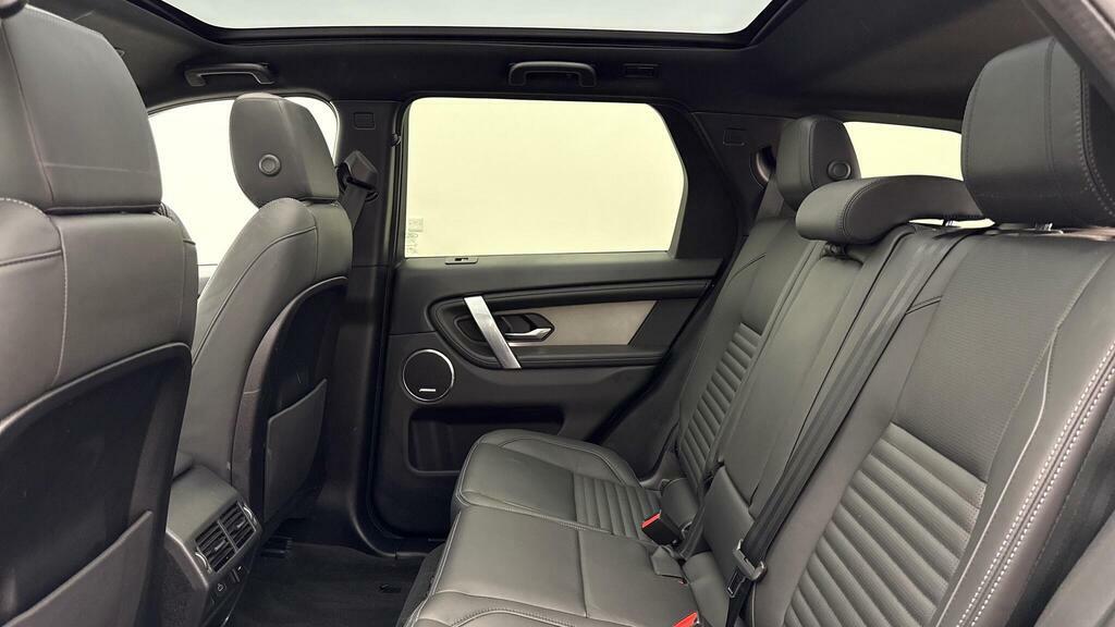 Land Rover Discovery Sport 1.5 P270e Dynamic Hse Grey #4