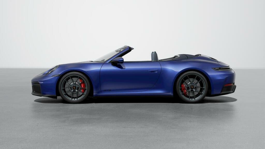 Porsche 911 Carrera 4 Gts Pdk #2