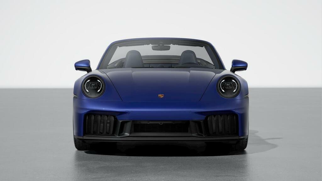 Porsche 911 Carrera S-a 2025 White #8
