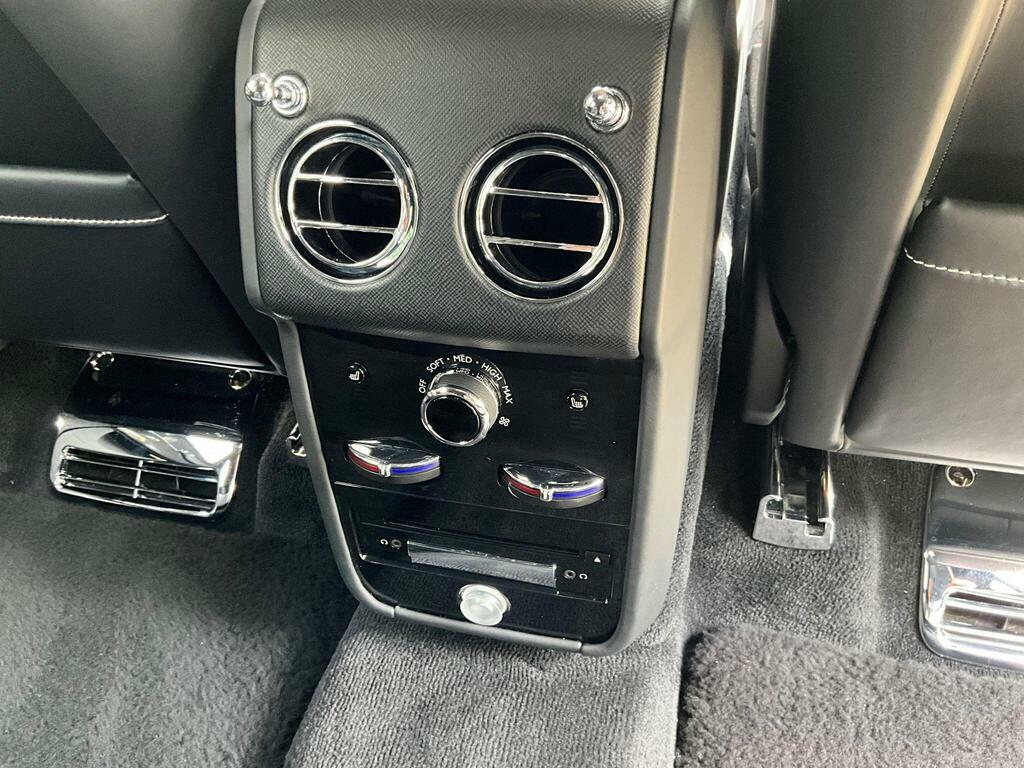 Rolls-Royce Cullinan 6.75 V12 4Wd Euro 6 Grey #21