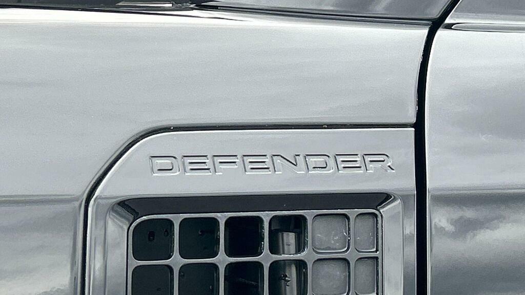 Land Rover Defender 90 D300 Mhev X-dynamic Hse Grey #28