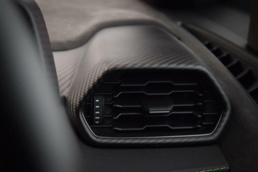 Lamborghini Revuelto 6.5 V12 Hpev Std  #31