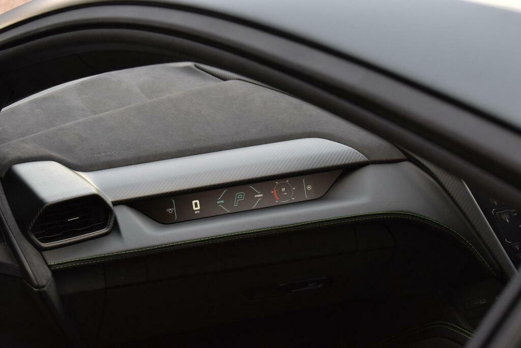 Lamborghini Revuelto 6.5 V12 Hpev Std  #15