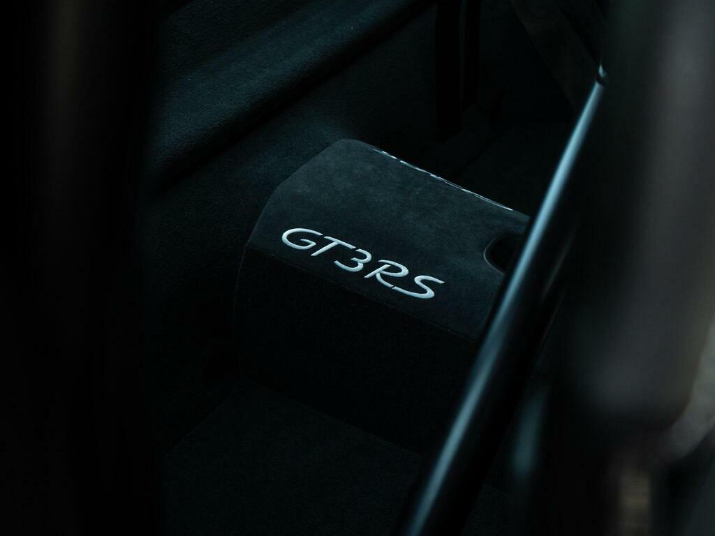 Porsche 911 911 Carrera 4S Grey #18