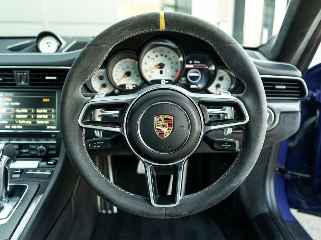 Porsche 911 911 Carrera 4S Grey #36
