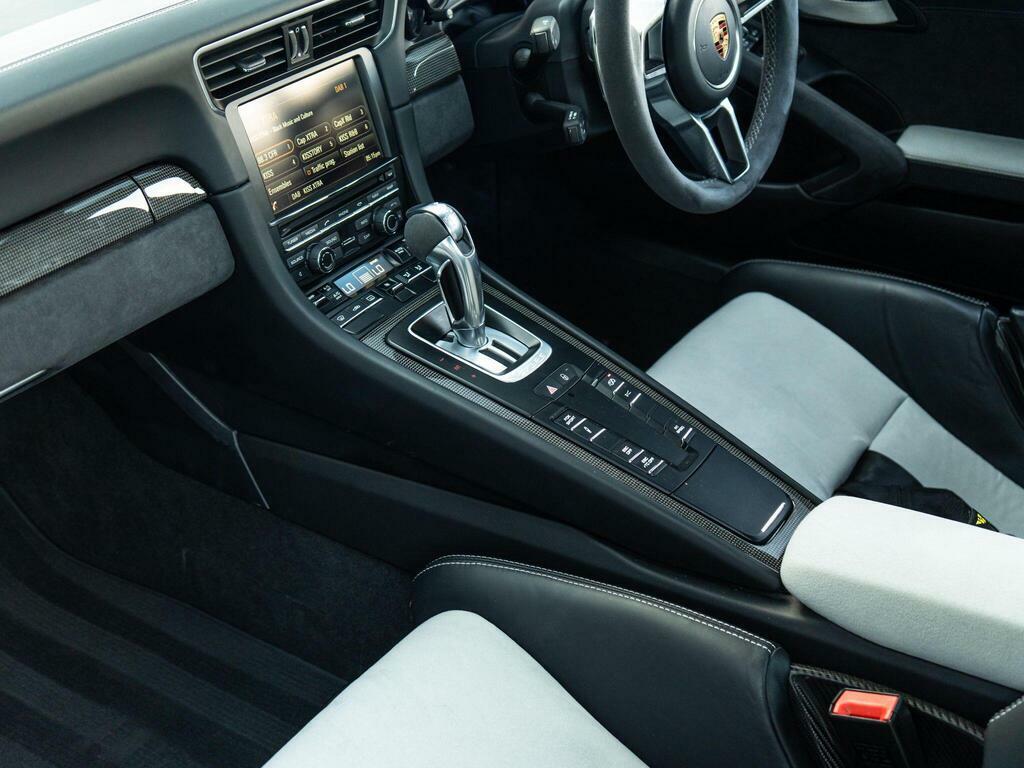 Porsche 911 911 Carrera 4S Grey #11