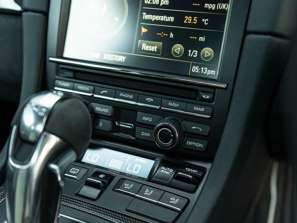 Porsche 911 911 Carrera 4S Grey #57