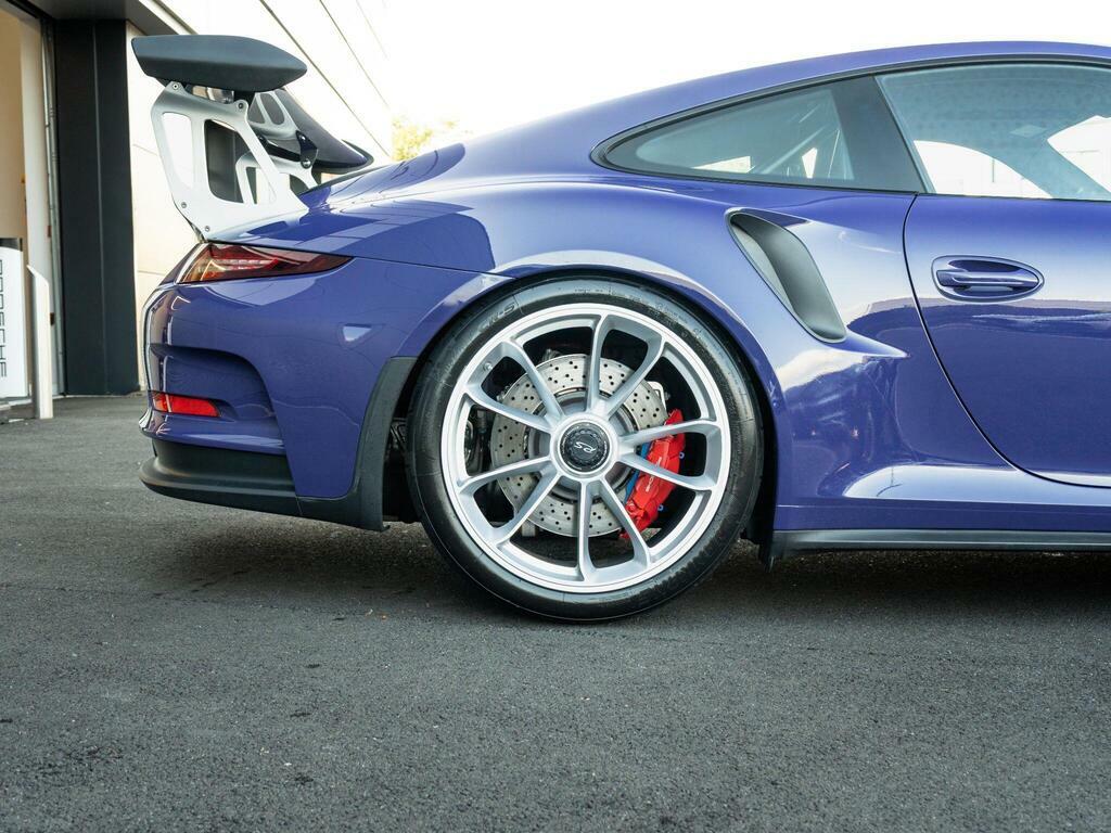 Porsche 911 911 Carrera 4S Grey #25