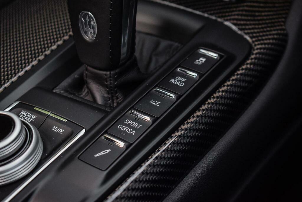 Maserati Levante V6 Modena  #28