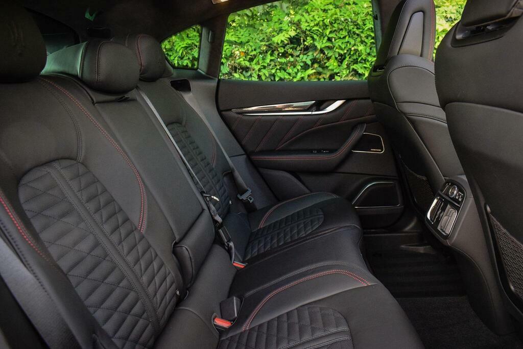 Maserati Levante V6 Modena  #23