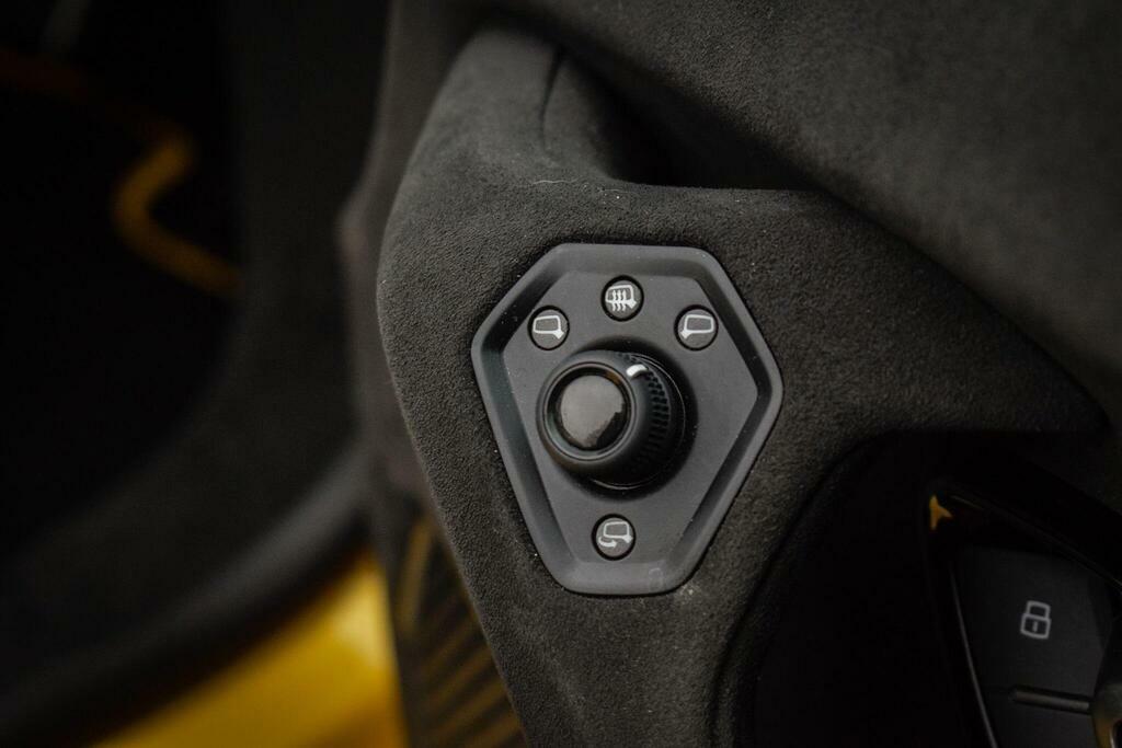 Lamborghini Huracan Sterrato Black #21