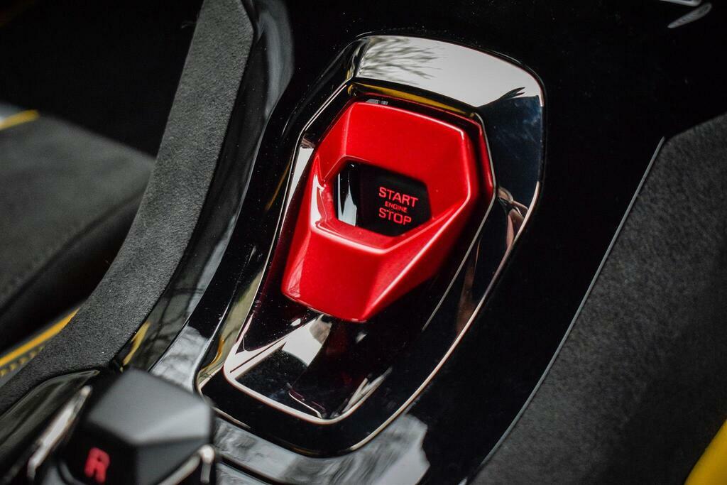 Lamborghini Huracan Sterrato Black #48