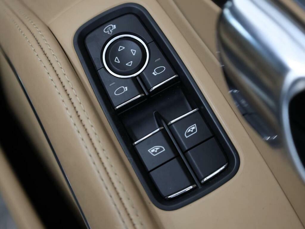 Porsche Boxster Convertible Black #38