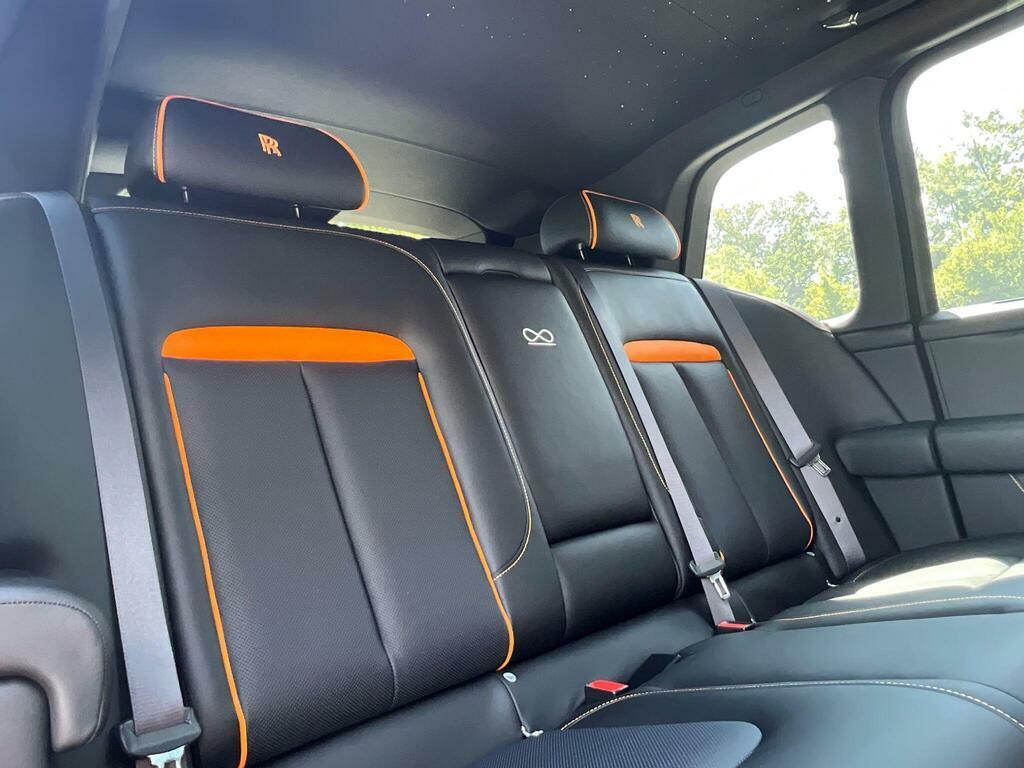 Rolls-Royce Cullinan 6.75 V12 Black Badge Suv 4Wd Euro Black #15