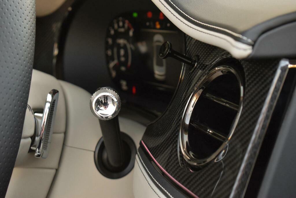 Bentley Flying Spur 4.0 V8 Hybrid Grey #62