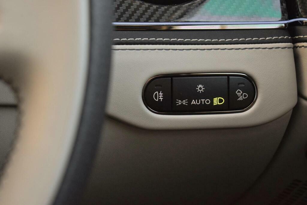 Bentley Flying Spur 4.0 V8 Hybrid Grey #45