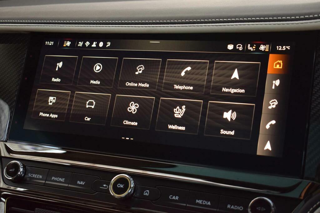 Bentley Flying Spur 4.0 V8 Hybrid Grey #46