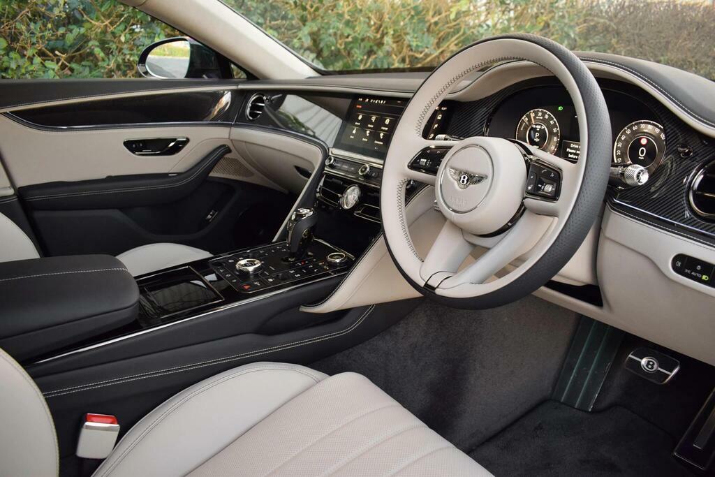 Bentley Flying Spur 4.0 V8 Hybrid Grey #39