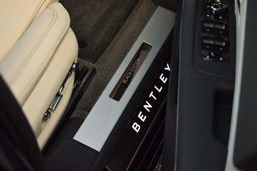 Bentley Flying Spur 4.0 V8 Hybrid Grey #24