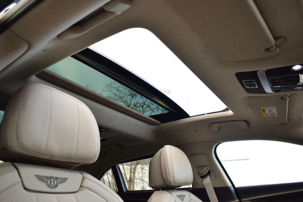 Bentley Flying Spur 4.0 V8 Hybrid Grey #29