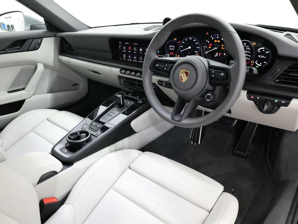Porsche 911 Targa 4 Gts Pdk  #4