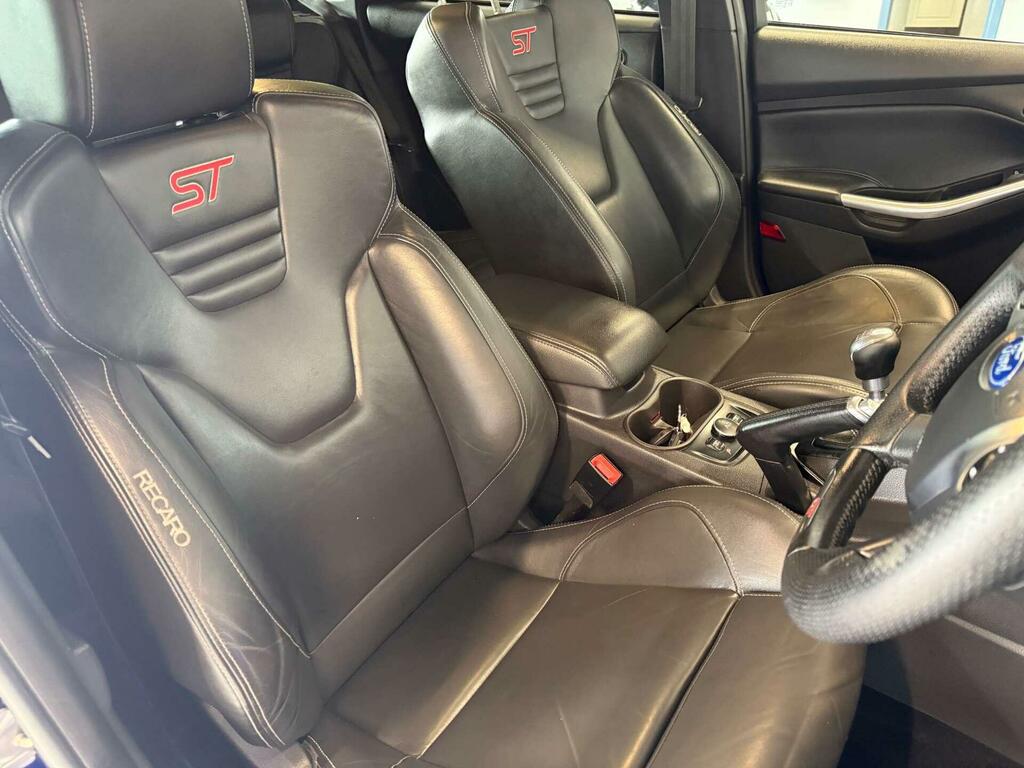 Ford Focus 2.0 St-3 247 Bhp Black #35