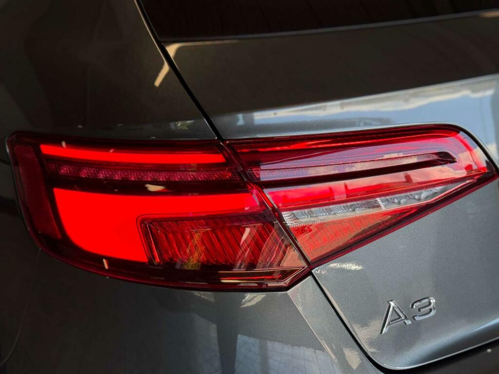 Audi A3 30 Tdi 116 Sport Red #14