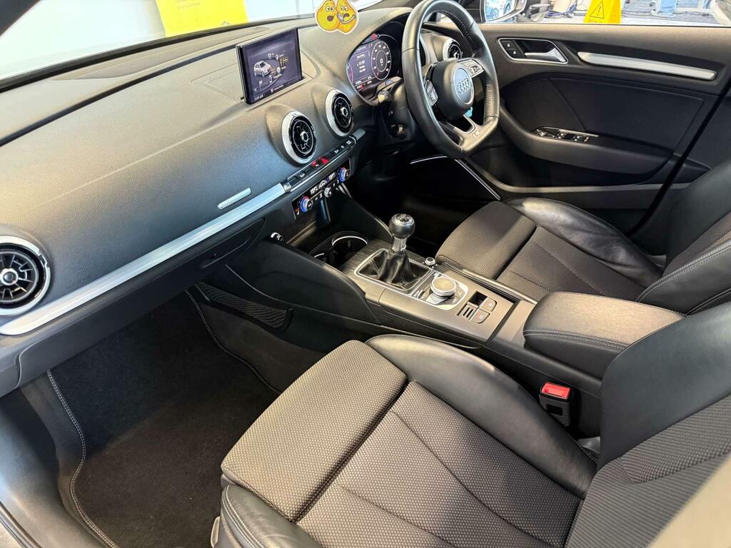 Audi A3 30 Tdi 116 Sport Red #22