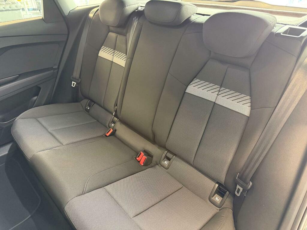 Audi Q4 E Tron 150Kw 40 82Kwh S Line Grey #23
