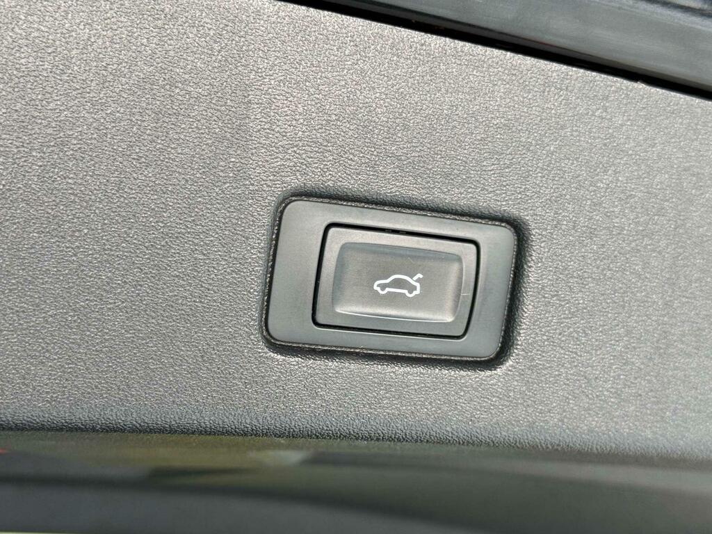 Audi Q4 E Tron 150Kw 40 82Kwh S Line Grey #51