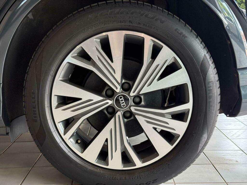 Audi Q4 E Tron 150Kw 40 82Kwh S Line Grey #48