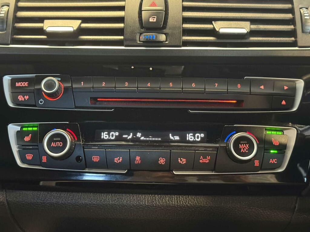 BMW 1 Series 118D Se Nav Step Silver #30
