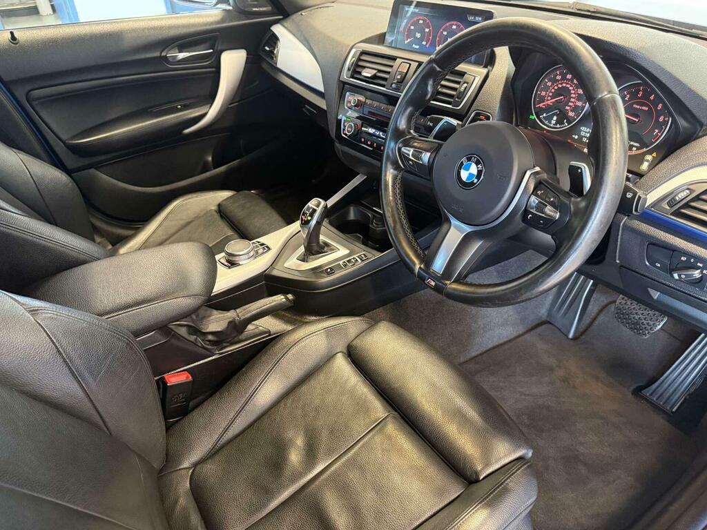 BMW 1 Series 118D Se Nav Step Silver #25