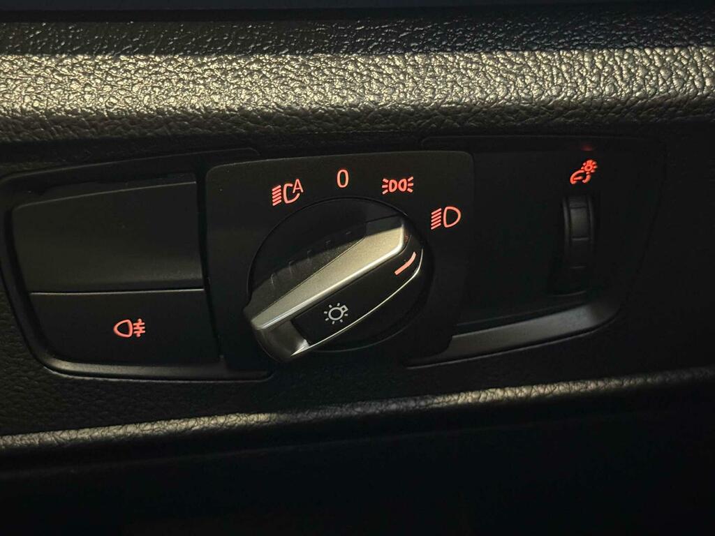 BMW 1 Series 118D Se Nav Step Silver #36