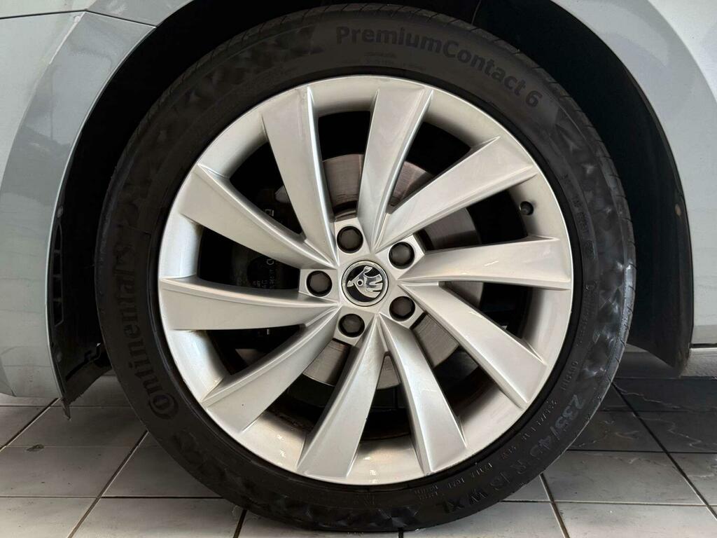 Skoda Superb  Black #48