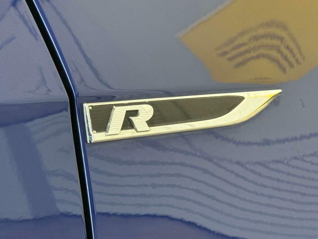 Volkswagen Golf R Blue #3