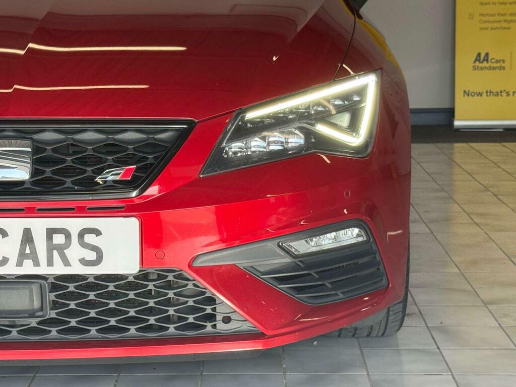 Seat Leon Cupra 300 Red #5
