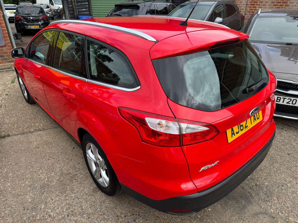 Ford Focus 1.6 Focus Zetec AJ62TAU Red #6