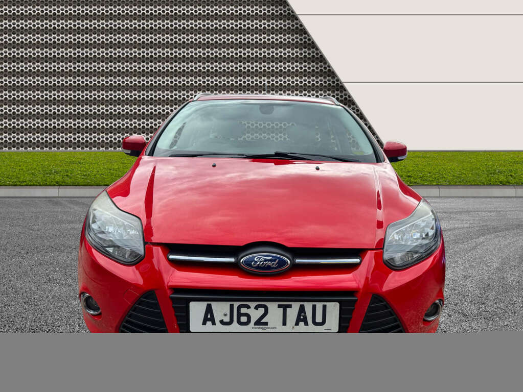 Ford Focus 1.6 Focus Zetec AJ62TAU Red #2