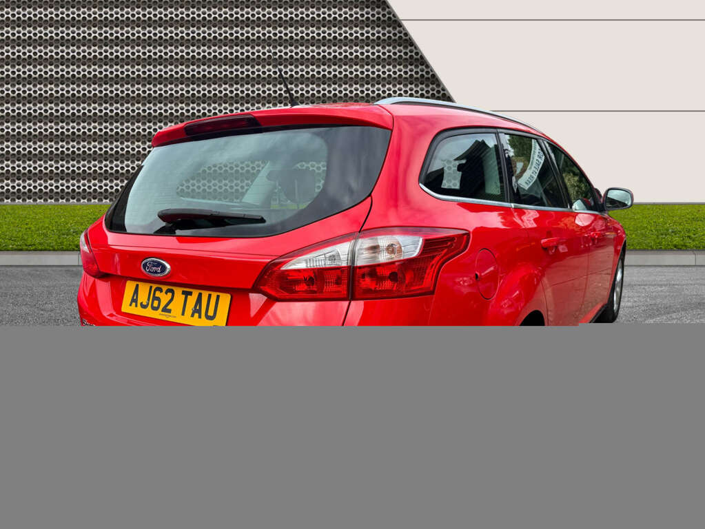 Ford Focus 1.6 Focus Zetec AJ62TAU Red #3