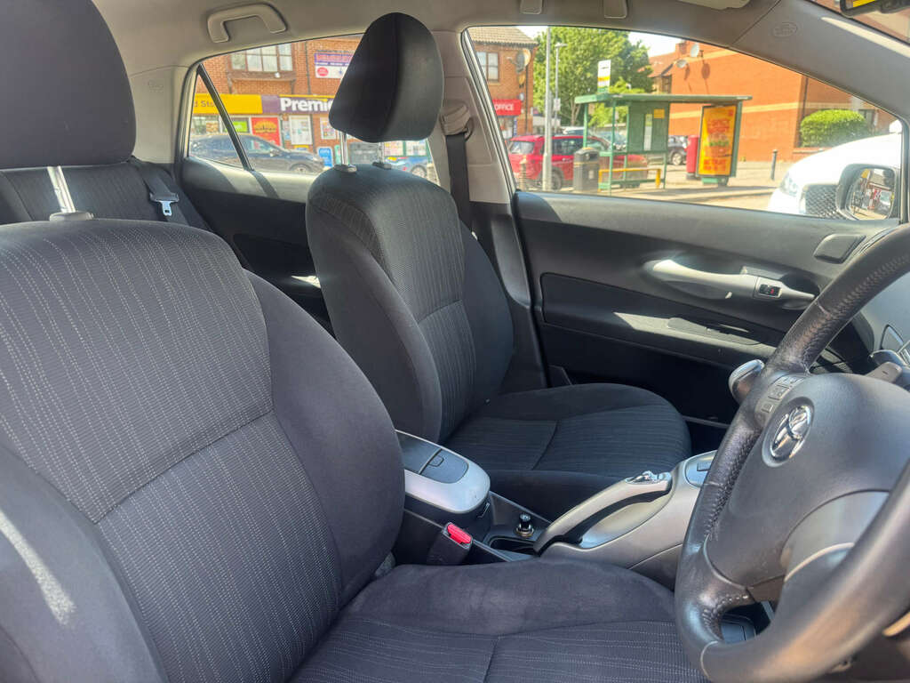 Toyota Auris 1.6 Tr Multimode Silver #15