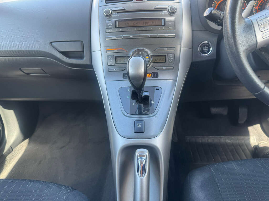Toyota Auris 1.6 Tr Multimode Silver #19