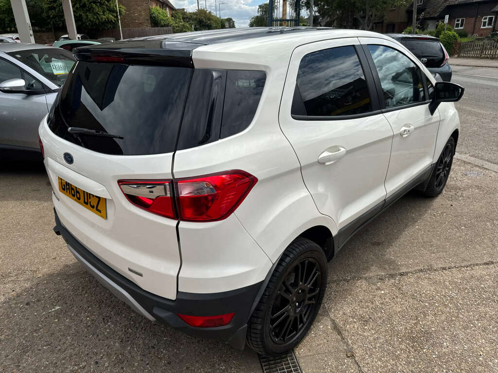 Ford Ecosport Titanium White #12