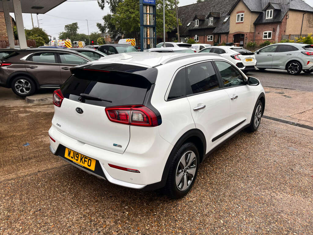 Kia Niro 1.6 Niro 2 White #2