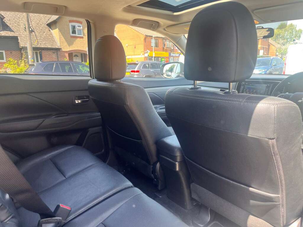 Mitsubishi Outlander  Black #23