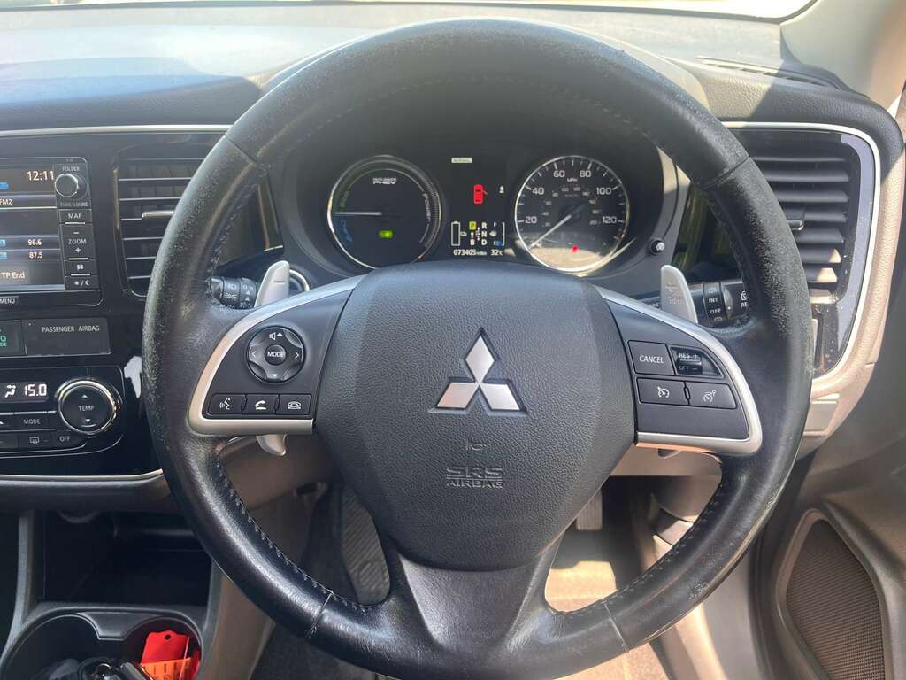 Mitsubishi Outlander  Black #32