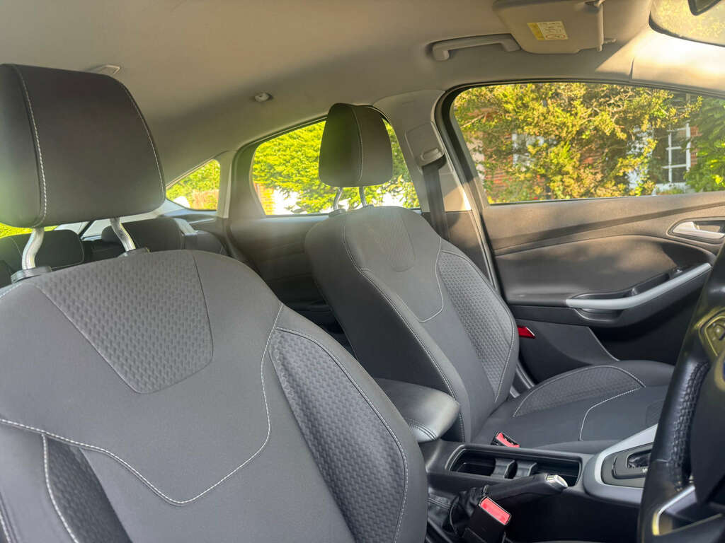 Ford Focus 1.0T Ecoboost Zetec Euro 5 Ss Red #13